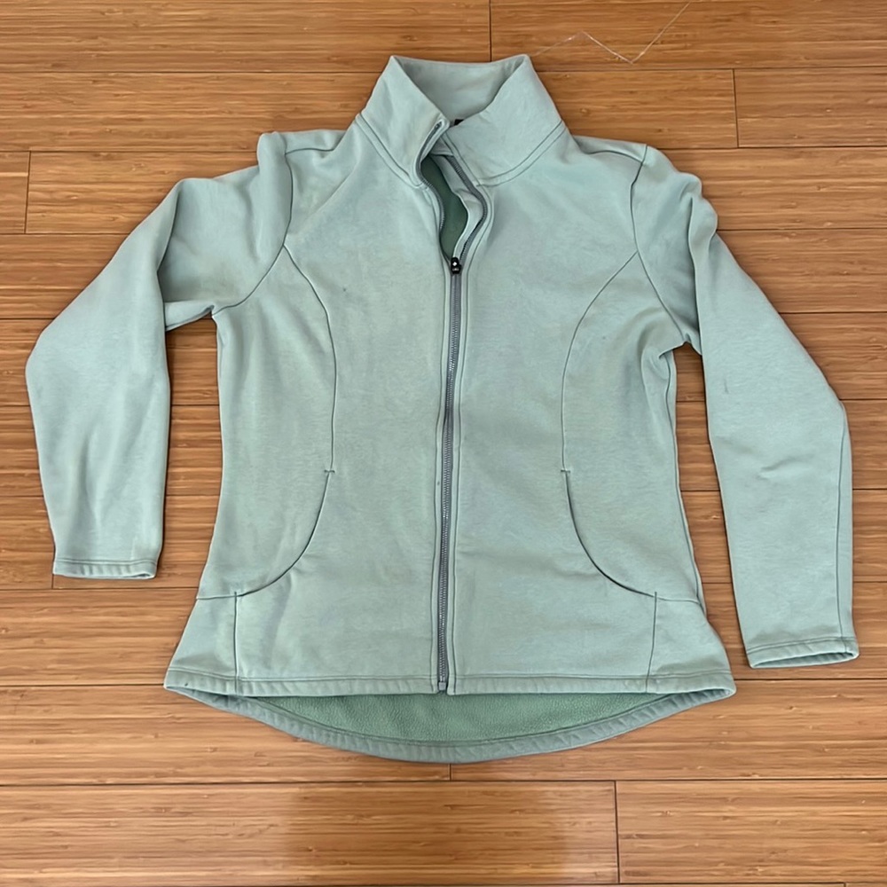 Women’s sweater